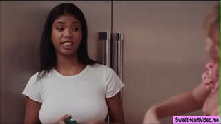 Fillastra Nia Nacci veure Dana DeArmond llepa el seu cony humit