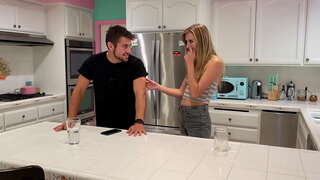 Դասակարգել ըստ Իրենց Քույրերին GF