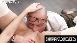 SmutPuppet - Valgomasis ant Teen Pussy Comp