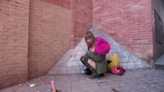 Nina faigheann Maidrid te le a fón bustings!